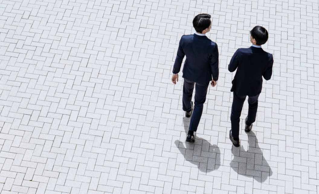 商业和职业 RECRUIT